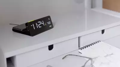 Braun BC21 Wireless Charging Clock