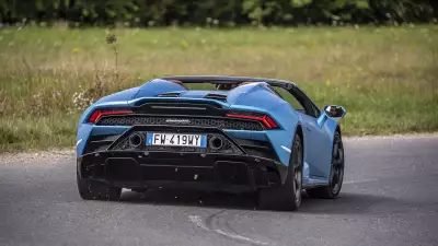 Lamborghini Huracan Evo RWD Spyder