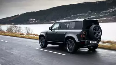 Land Rover Defender V8