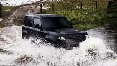 Land Rover Defender V8