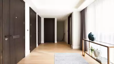 London Airbnbs: Logan Place, Flat 1, Earl's Court