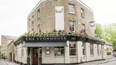 Best Pubs in Clapham: The Stonhouse