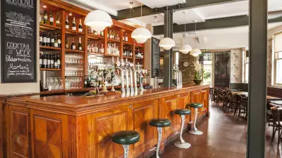 Best Pubs in Clapham: The Stonhouse