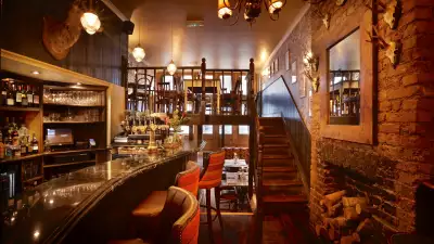 Best Pubs in Clapham: The Abbeville