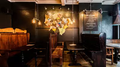 Best Pubs in Clapham: The Railway
