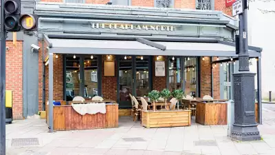 Best Pubs in Clapham: The Clapham North