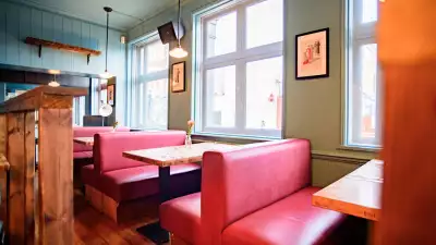 Best Pubs in Clapham: The Clapham North