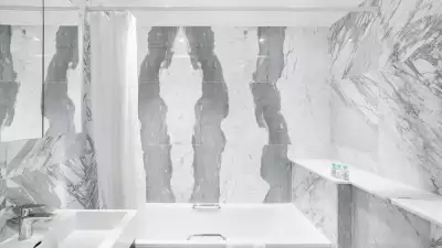 London Airbnb: THE RUBY RESIDENCE, Kensington
