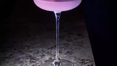 Eve Bar