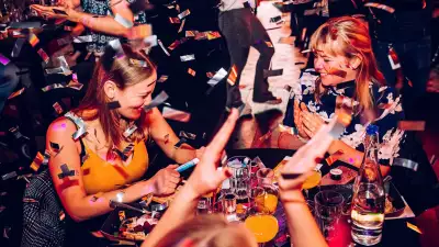 Queen Of Hoxton &ndash; Shoreditch Pub