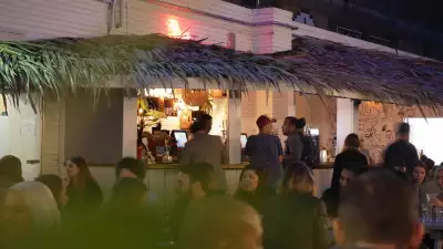 Juju&rsquo;s Bar & Stage