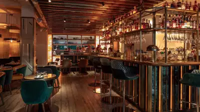 Farzi Cafe Cocktail Bar