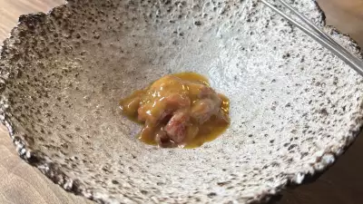 Ynyshir Hall &ndash; Wagyu ribeye, tare, shabu salt, duck liver and white miso hollandaise
