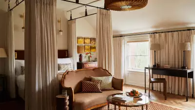 The Grove Hotel, Junior Suite