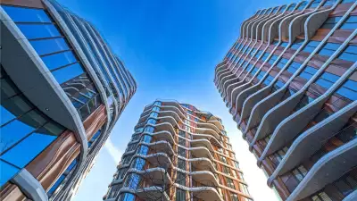 Triptych Bankside