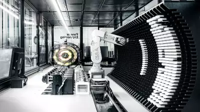 Panerai watch manufacture &ndash; robotic arm
