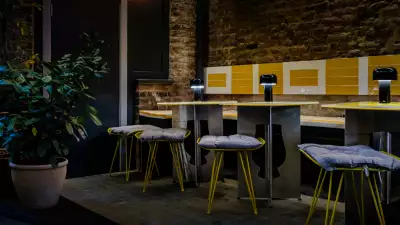 Dram Bar, Terrace