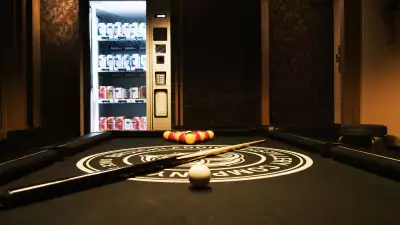 Dram Bar, Pool table and vending machine