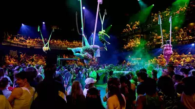 A Midsummer Night's Dream at the Bridge Theatre