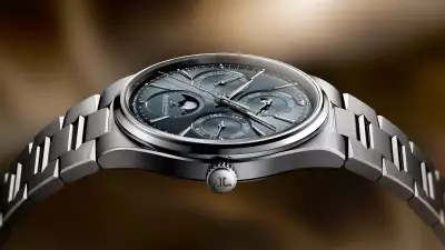 Jaeger-LeCoultre Master Control Chronometre collection