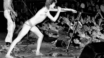 Mick Ronson and David Bowie in concert in Japan, 1973