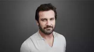 Clive Standen