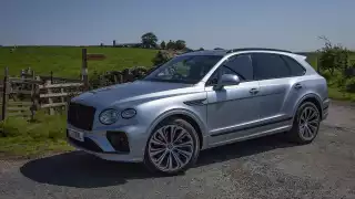 Bentley Bentayga 2