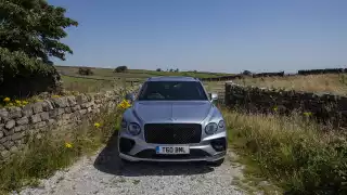 Bentley Bentayga 2