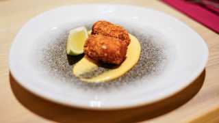 Sweet potato croquette with rocoto sauce and lime