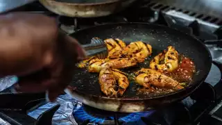 Prawns at PAPA L's KITCHEN