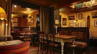 Best Pubs in Clapham: The Abbeville