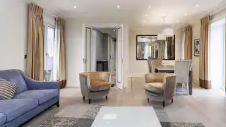 London Airbnb: HYDE PARK SUITE