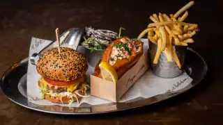 Burger & Lobster