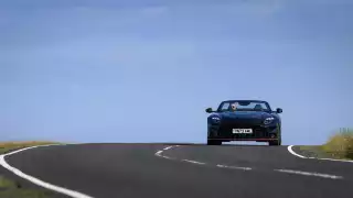 Aston Martin Vanquish Volante