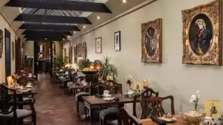 The breakfast conservatory