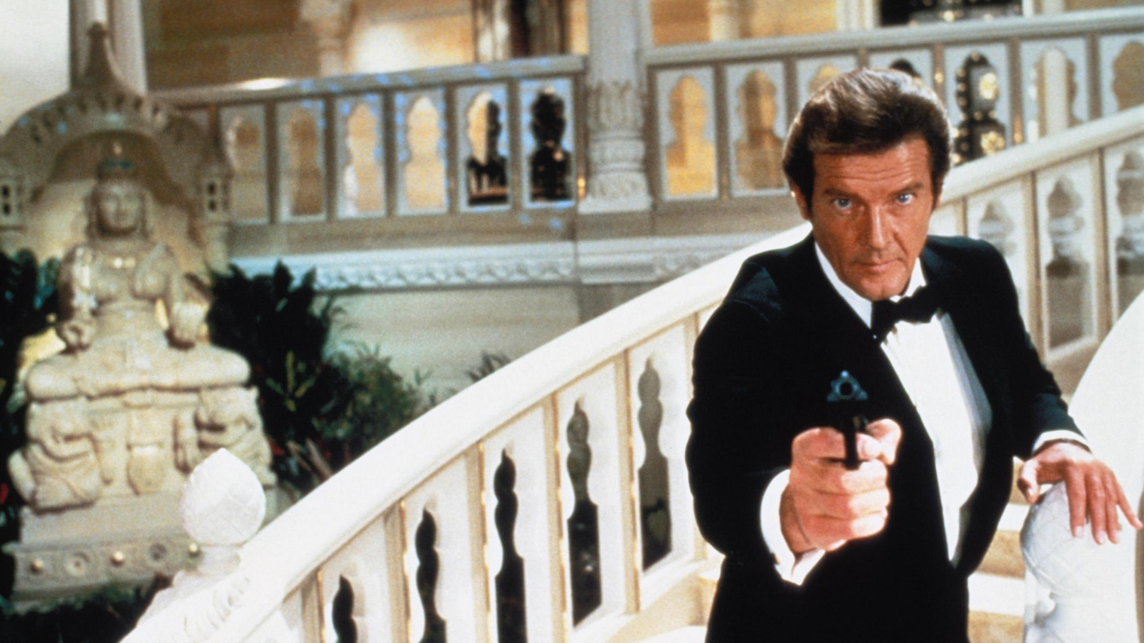 Sir Roger Moores Ten Best James Bond Moments Square Mile 4253