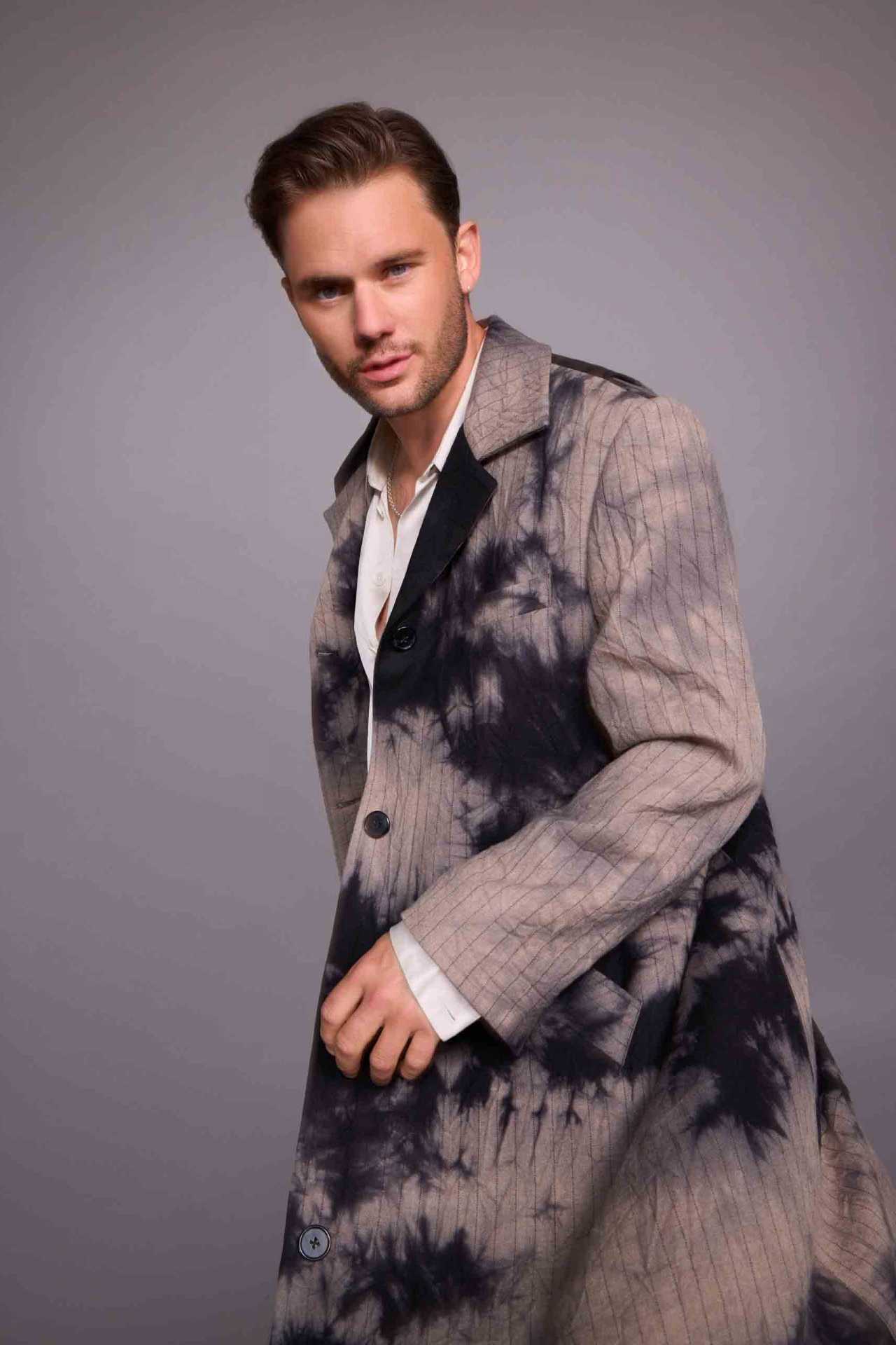 Jeremy Irvine