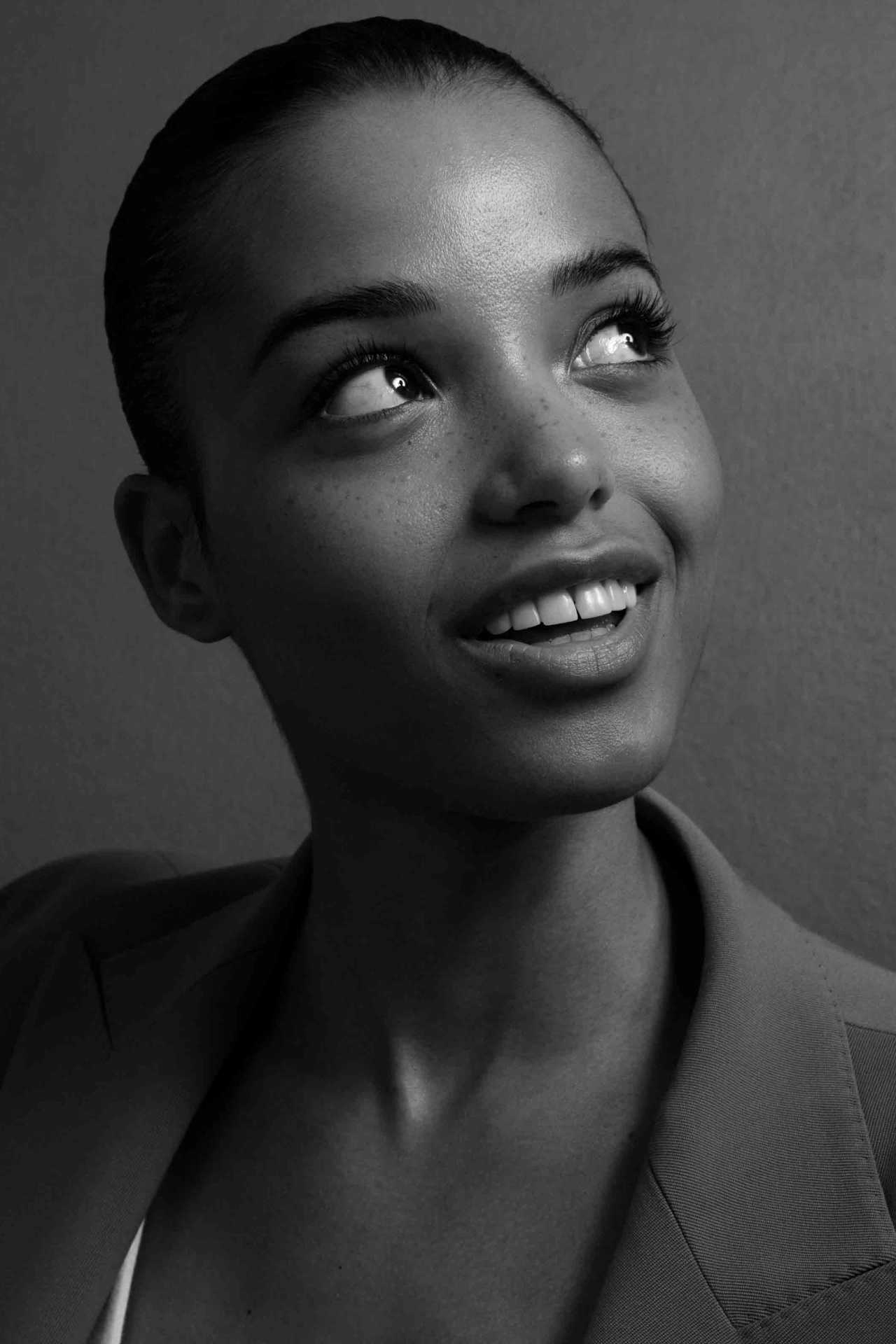 Ella Balinska