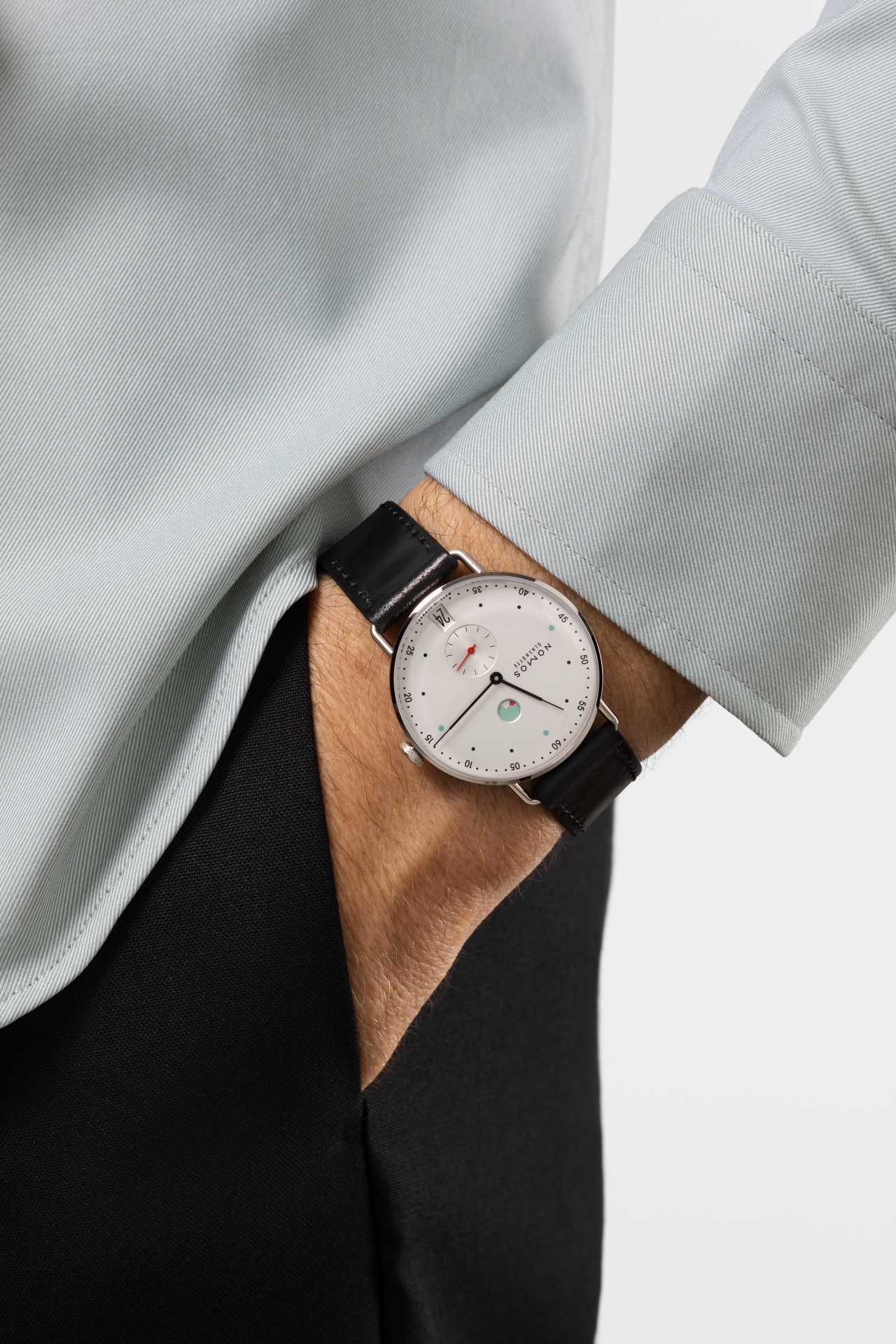 Nomos Glash&uuml;tte Metro Power Reserve watch