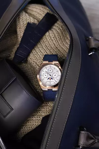Vacheron Constantin Overseas Perpetual Calendar Ultra-Thin
