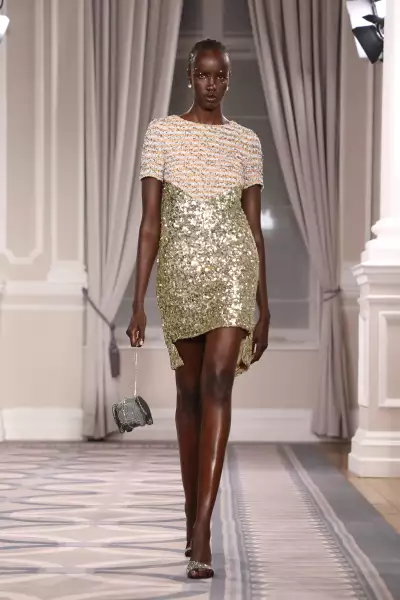 Rue Agthonis SS23 catwalk show