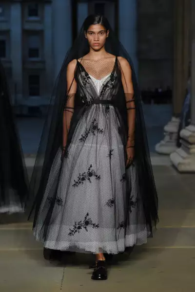ERDEM SS23 catwalk show