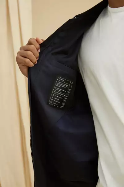 Hydrowool Bomber from L&rsquo;Estrange