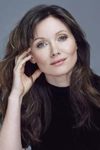Essie Davies