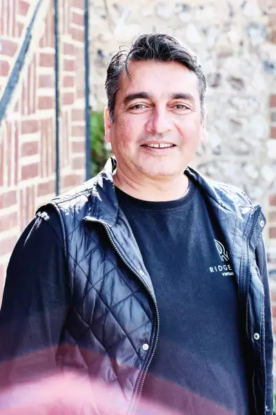 Simon Roberts &ndash; Ridgeview Director of Winemaking