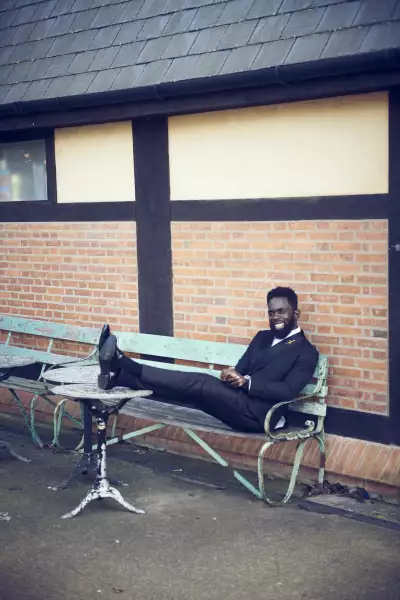 Jimmy Akingbola