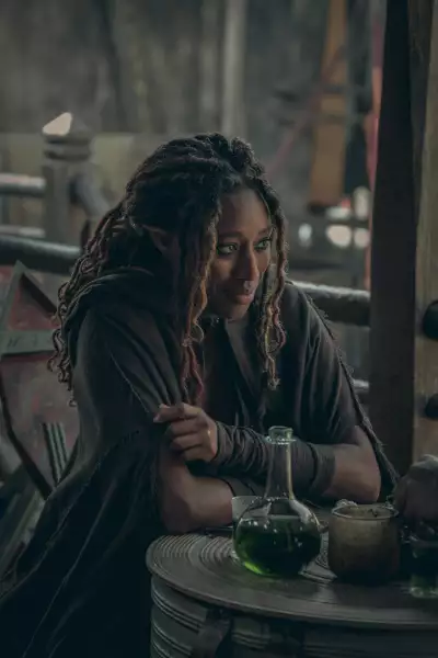 Sophia Brown plays Eil&eacute; in The Witcher: Blood Origin, a former warrior of her clan&rsquo;s Queen&rsquo;s guard.