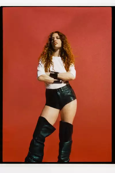 Jess Glynne