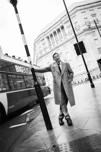 Jason Isaacs