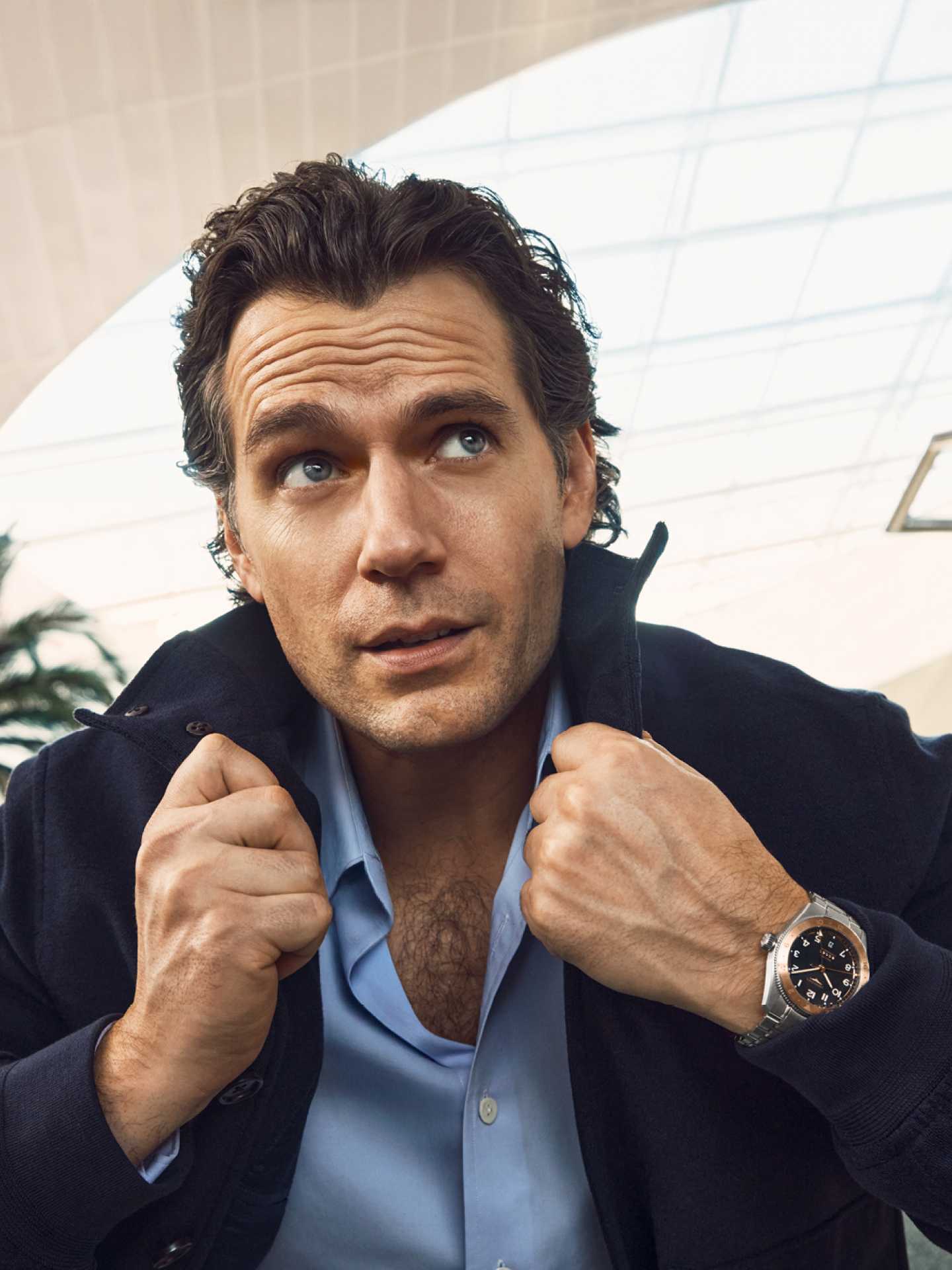 Longines ambassador Henry Cavill wears the new Longines Spirit Zulu Time 1925 watch Longines ambassador Henry Cavill wears the new Longines Spirit Zulu Time 1925 watch